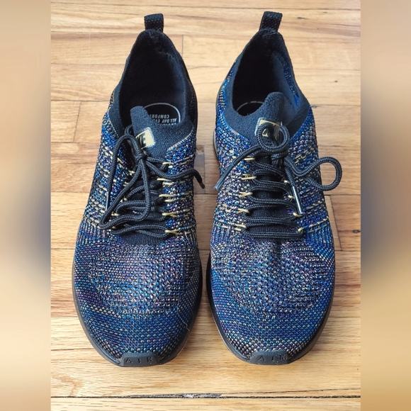 Nike women's running sneakers. Black with multi-colored threading. Size 8 - Picture 3 of 8